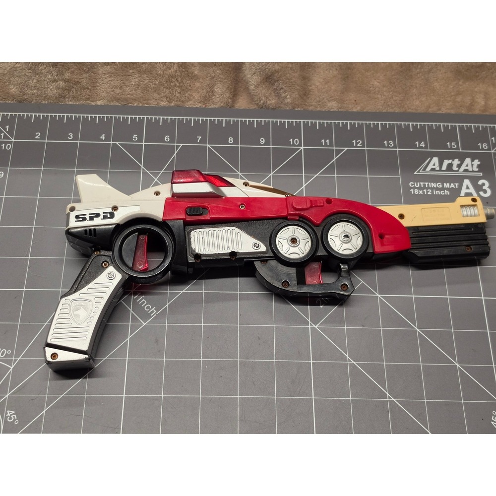 Bandai 2004 Power Rangers S.P.D. Delta Blaster Toy R-01-2 Red White Black